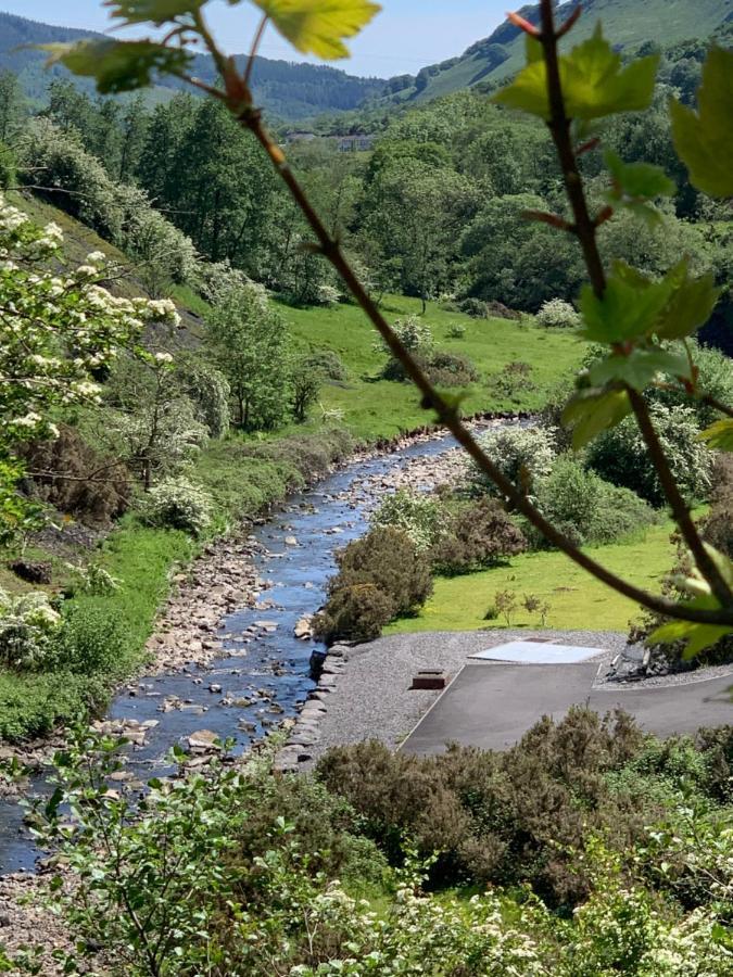 Cosy, Dog Friendly House On The Fringe Of The Brecon Beacons Villa Tredegar Ngoại thất bức ảnh