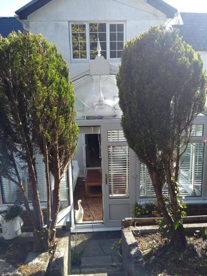 Cosy, Dog Friendly House On The Fringe Of The Brecon Beacons Villa Tredegar Ngoại thất bức ảnh